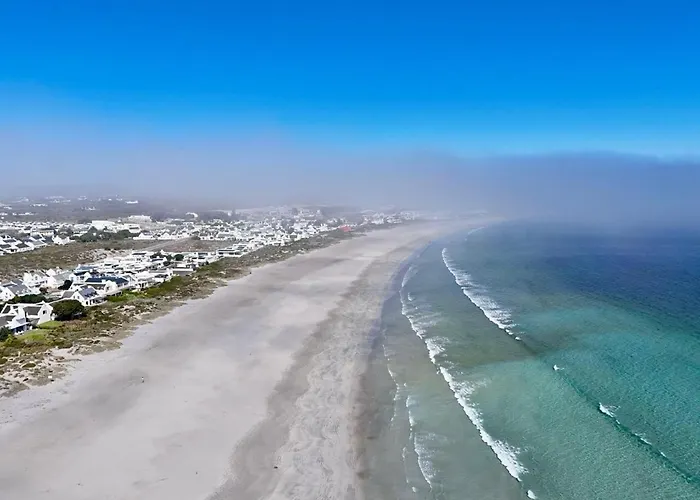 Baywatch Paternoster - The Penthouse